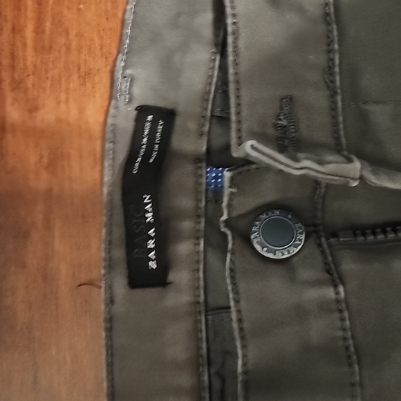 Zara Khakis Grey 30x30 Slim Fit - Picture 2 of 2